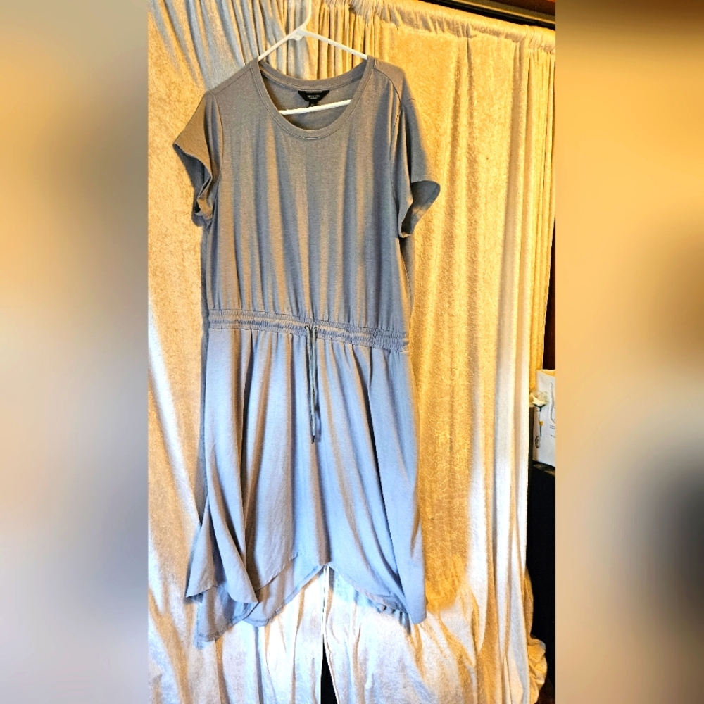 Simply Vera Wang Gray Drawstring Handkerchief Hem Dress